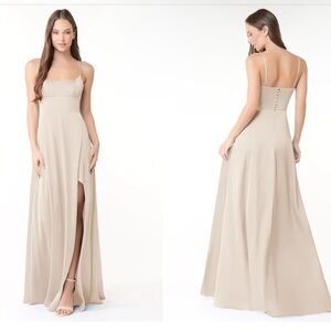 AZAZIE HALSEY Stretch
White Alabaster Sheath Side Slit Stretch Satin Dress